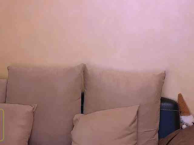 Audreyy webcam