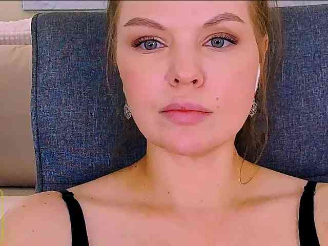 Audreyy webcam