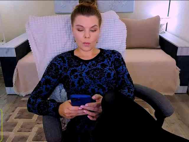 Audreyy webcam