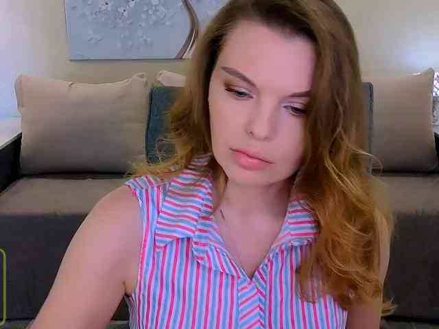 Audreyy webcam
