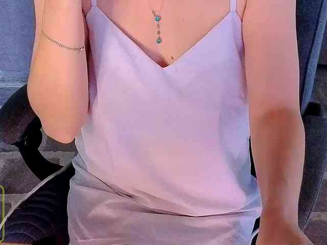Audreyy webcam