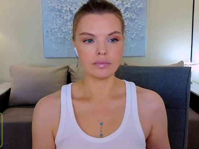 Audreyy webcam