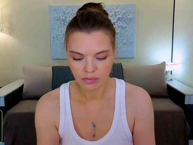 Audreyy webcam