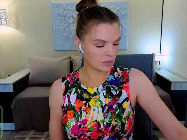Audreyy webcam