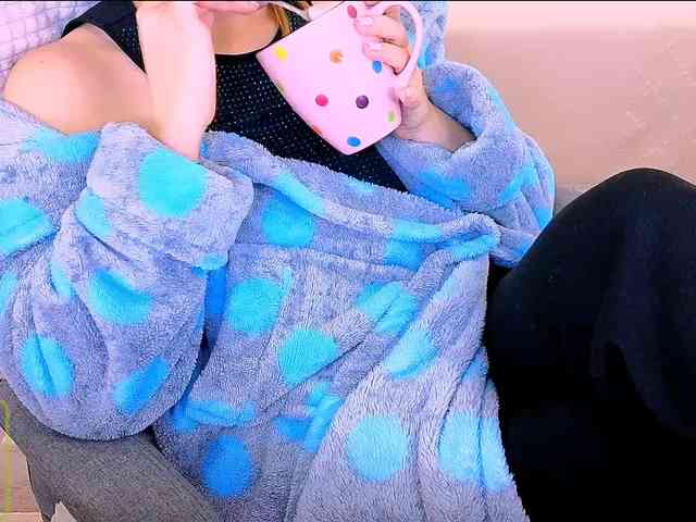 Audreyy webcam