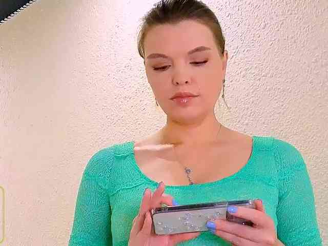 Audreyy webcam