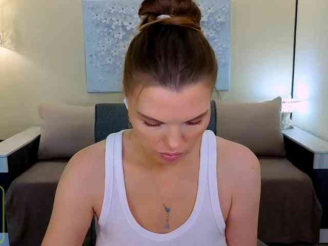 Audreyy webcam