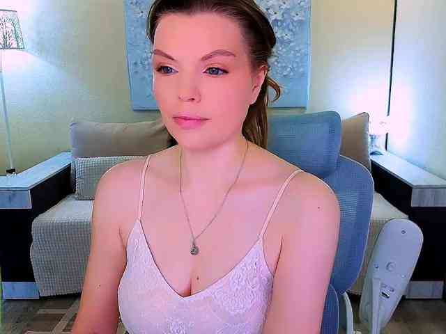 Audreyy webcam