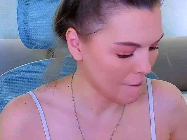 AureliaFly AureliaFly