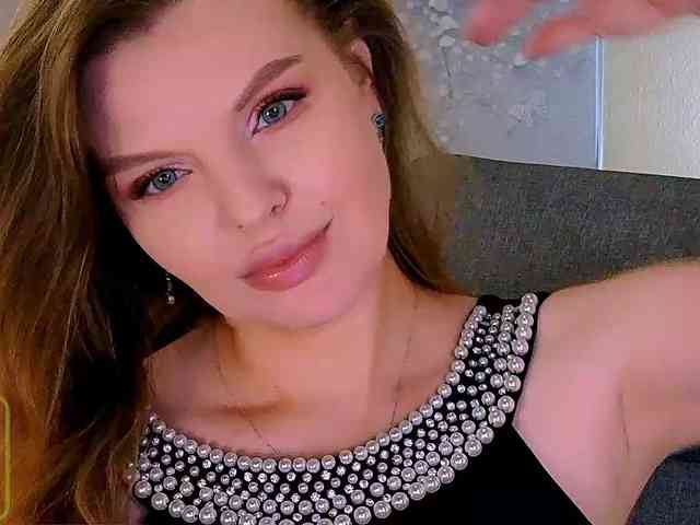 Audreyy webcam