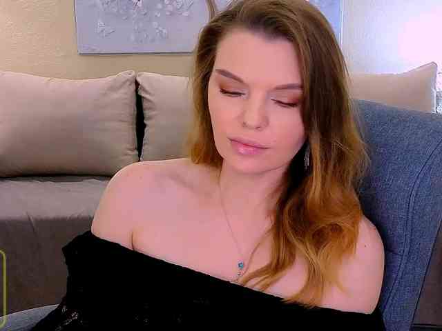 Audreyy webcam