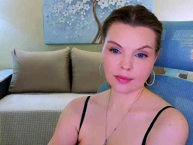 Audreyy webcam