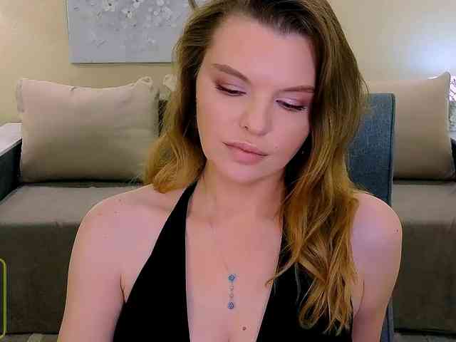 Audreyy webcam