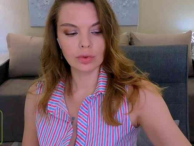 Audreyy webcam