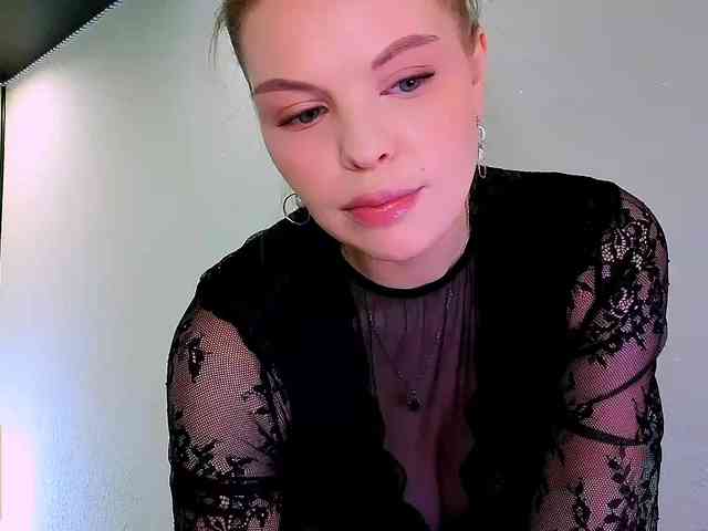Audreyy webcam