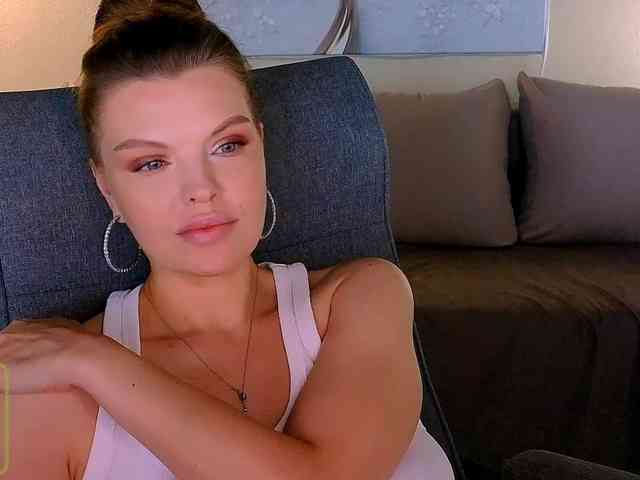 Audreyy webcam