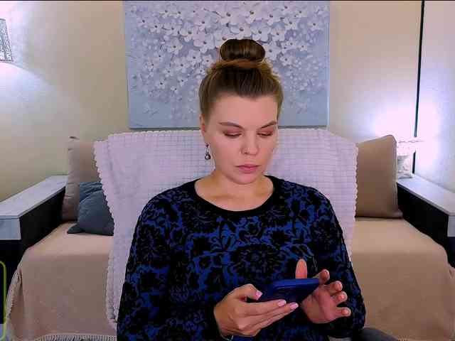 Audreyy webcam