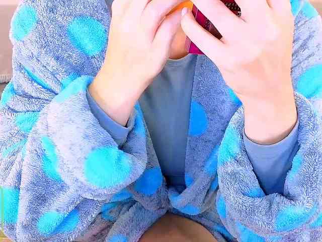 Audreyy webcam