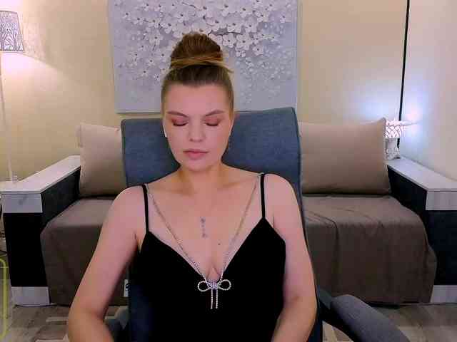 Audreyy webcam