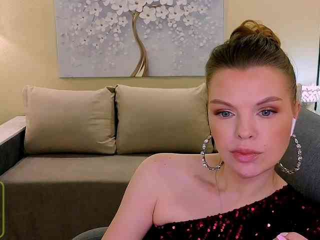 Audreyy webcam