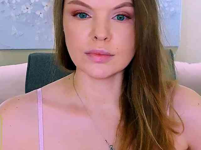 Audreyy webcam