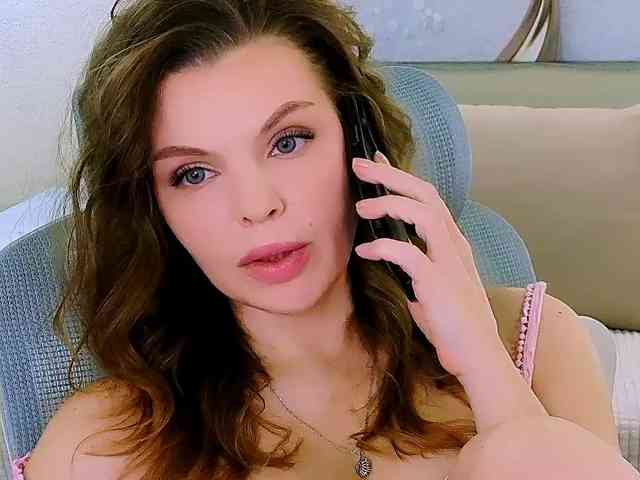 Audreyy webcam