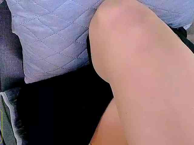 Audreyy webcam