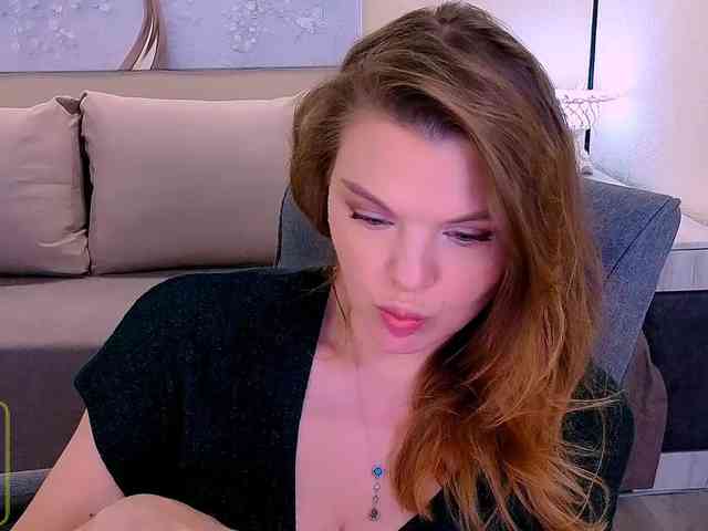 Audreyy webcam
