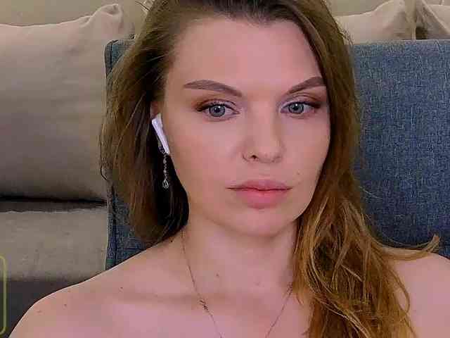 Audreyy webcam