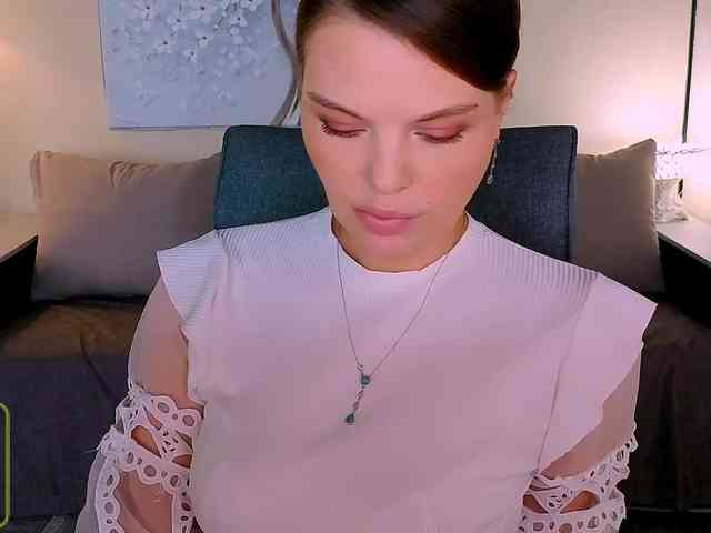 Audreyy webcam