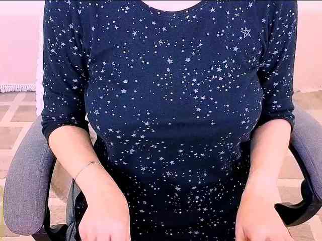 Audreyy webcam
