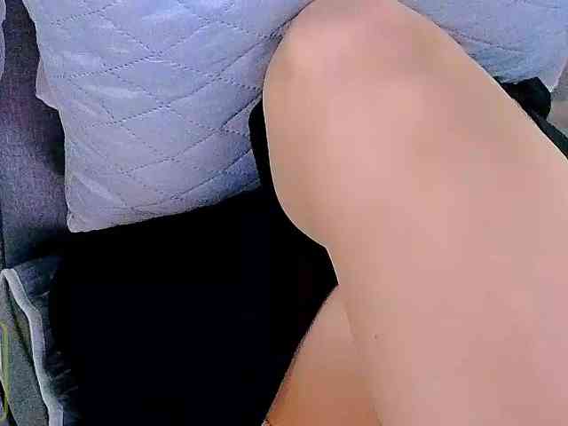 Audreyy webcam