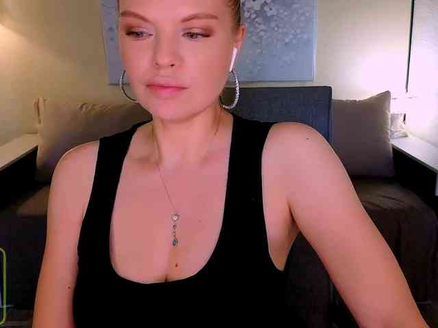 Audreyy webcam