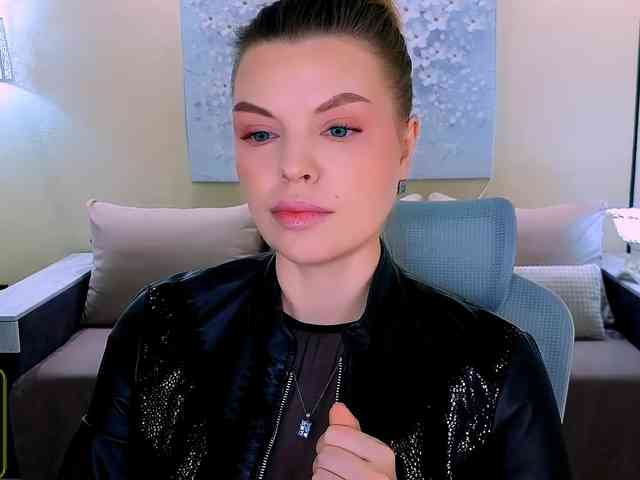 AureliaFly AureliaFly