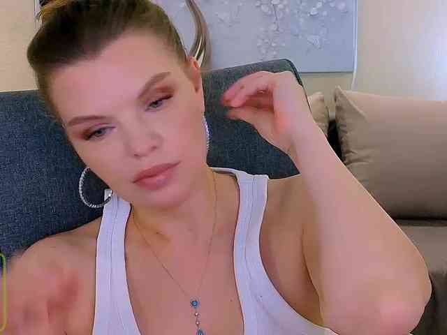 Audreyy webcam