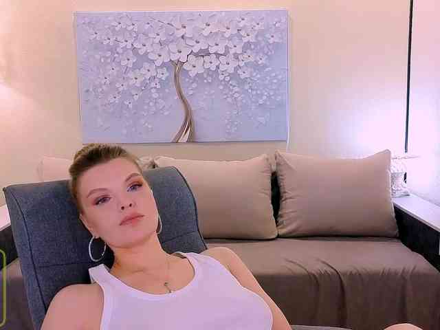 Audreyy webcam