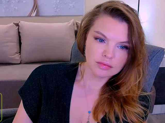 Audreyy webcam