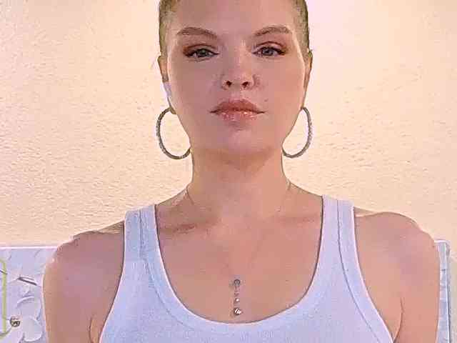 Audreyy webcam