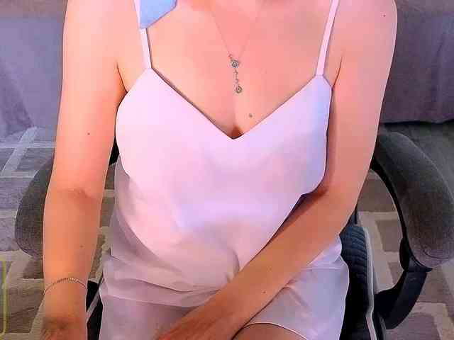 Audreyy webcam