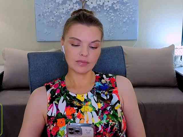 Audreyy webcam