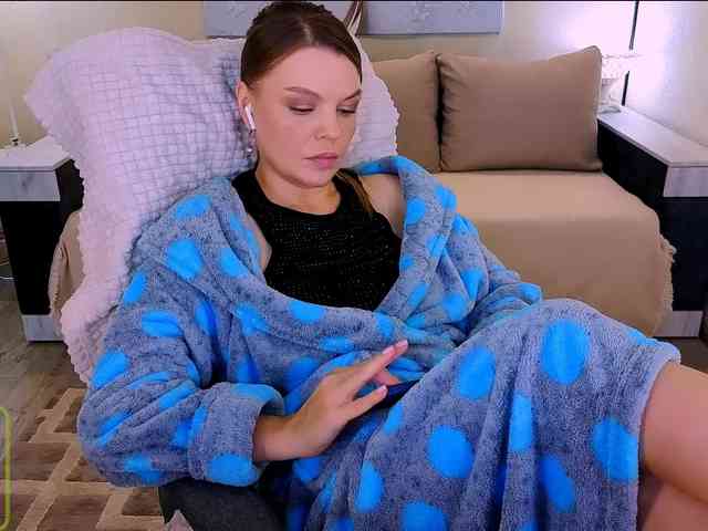 Audreyy webcam