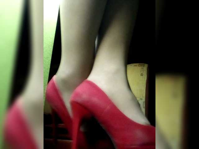 -Alyona-'s BongaCams show and profile