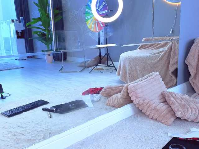 SpoilM3Mor3's BongaCams show and profile