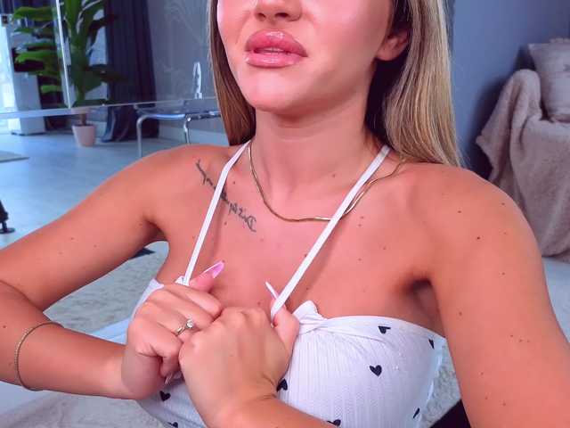 SpoilM3Mor3's BongaCams show and profile