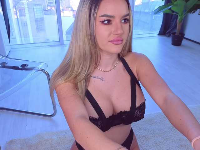 SpoilM3Mor3's BongaCams show and profile