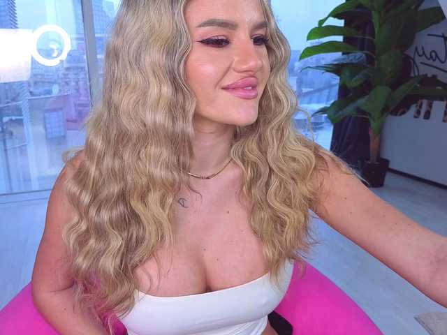 SpoilM3Mor3's BongaCams show and profile