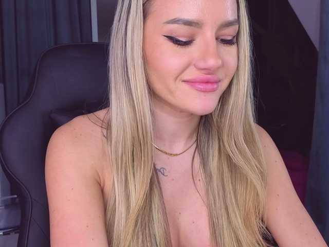 SpoilM3Mor3's BongaCams show and profile