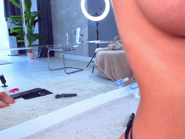 SpoilM3Mor3's BongaCams show and profile