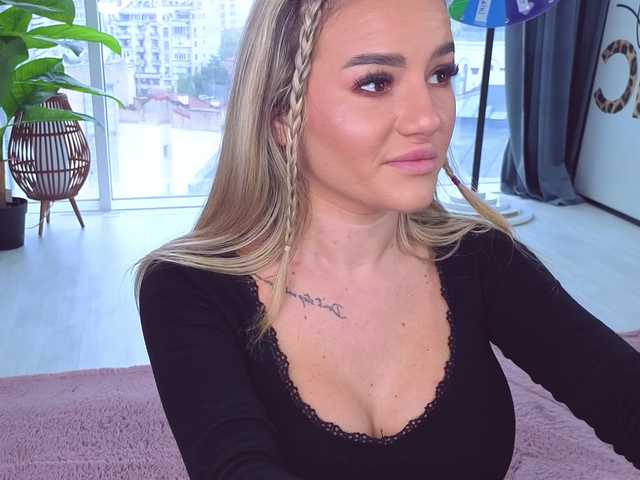 SpoilM3Mor3 from BongaCams is Freechat