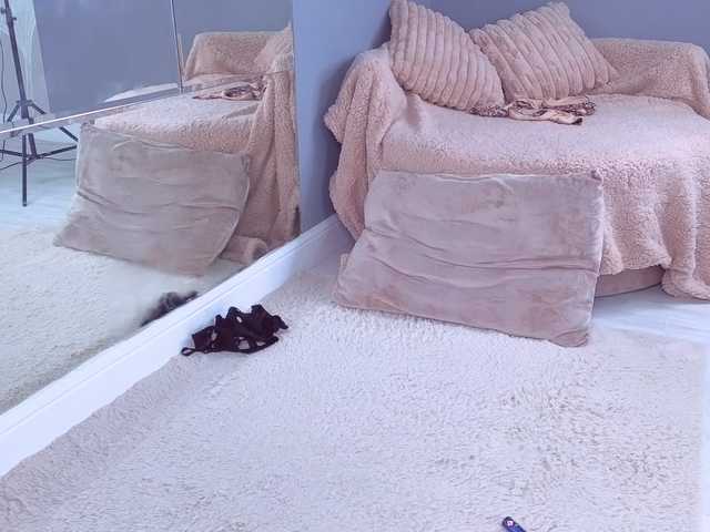 SpoilM3Mor3's BongaCams show and profile